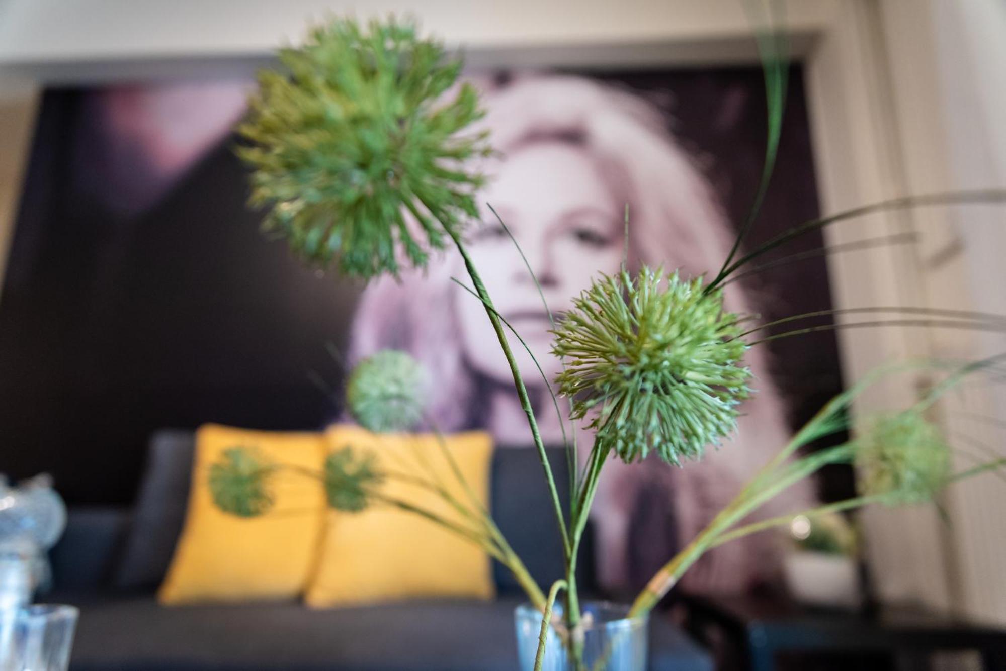 Koukaki Urban Retreat, Steps From The Acropolis Apartment Athens Ngoại thất bức ảnh