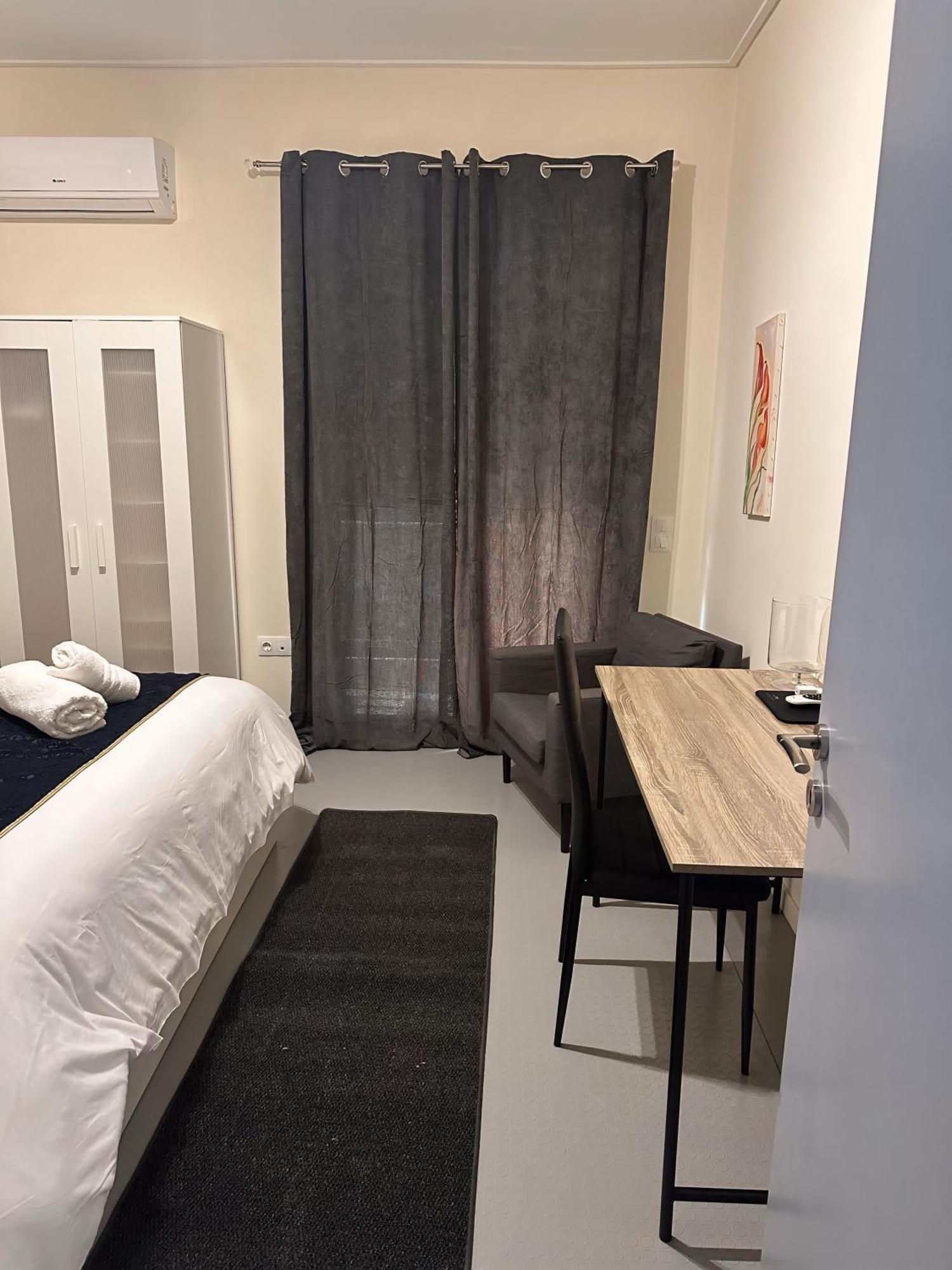 Koukaki Urban Retreat, Steps From The Acropolis Apartment Athens Ngoại thất bức ảnh